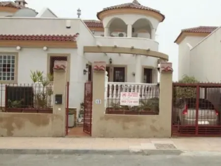 Location maison à Daya Vieja, La Marina mit Pool