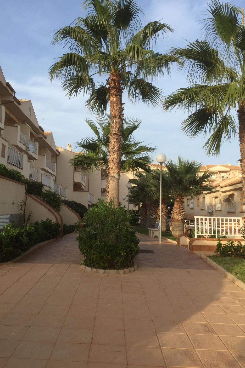 Duplex en bord de mer avec piscine, Orihuela Costa - Photo 20