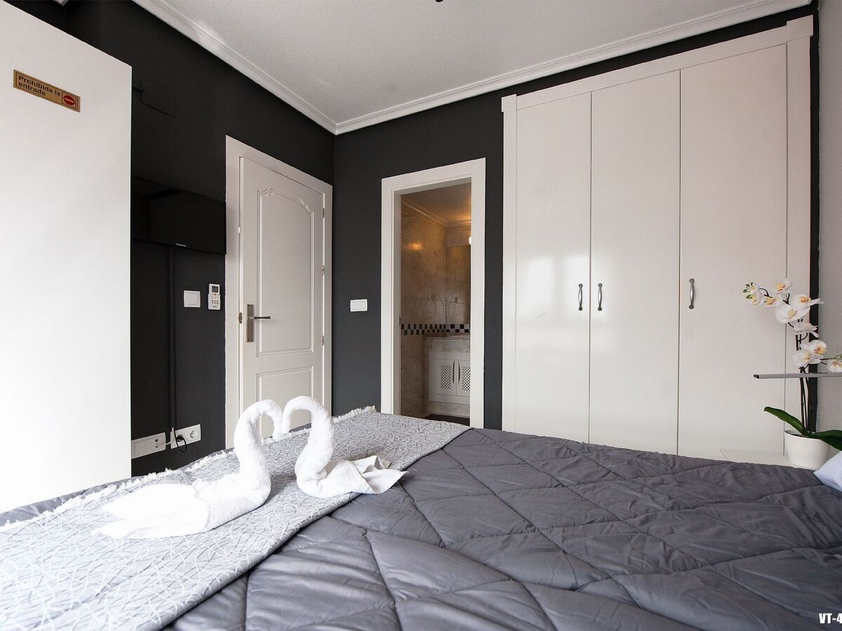 Penthouse 4 pers. à Villamartín, près plages et golf - Photo 10