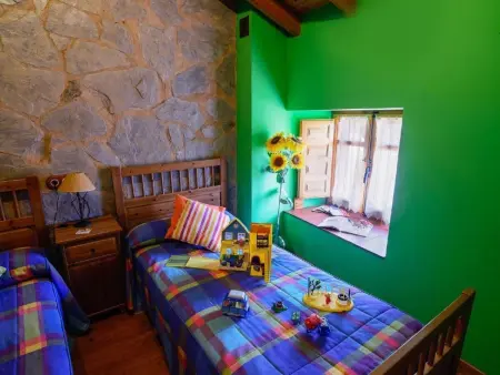 Appartement rural rénové 4 pers. à Benllera, Léon : photo 9