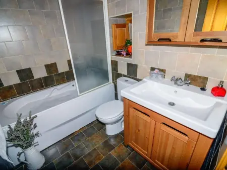 Appartement rural rénové 4 pers. à Benllera, Léon : photo 25
