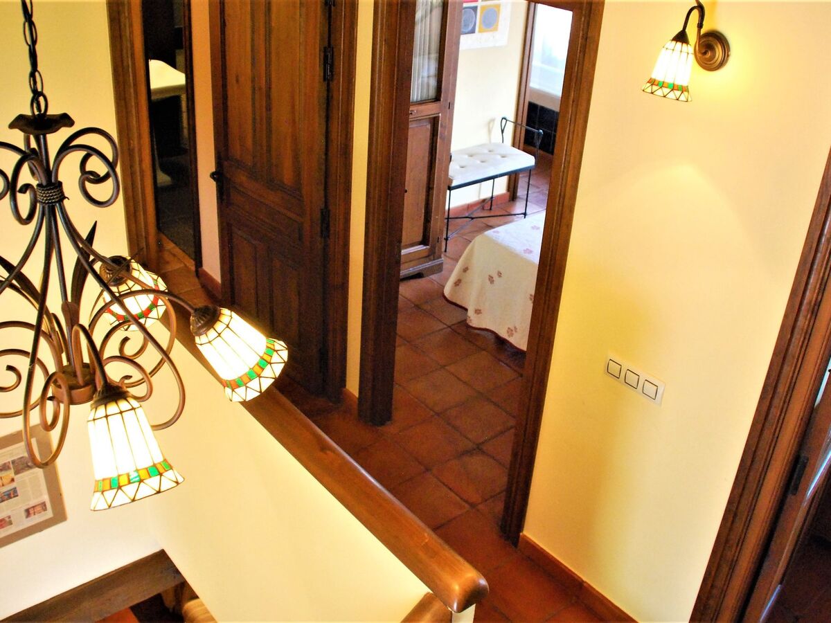 Maison 4 chambres avec piscine à Navas de Estena - Photo 21