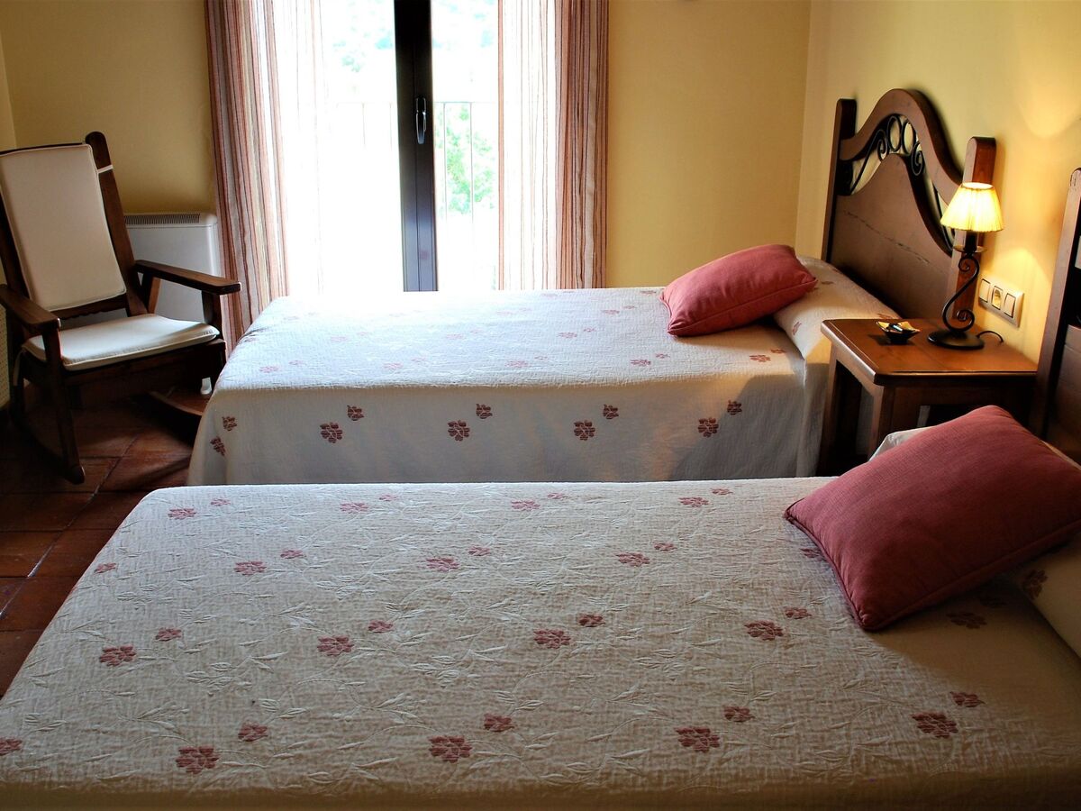 Maison 4 chambres avec piscine à Navas de Estena - Photo 28