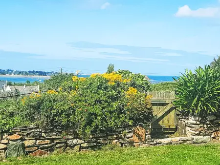 Maison Ty Saoson, vue mer à 400m de la plage : photo 3