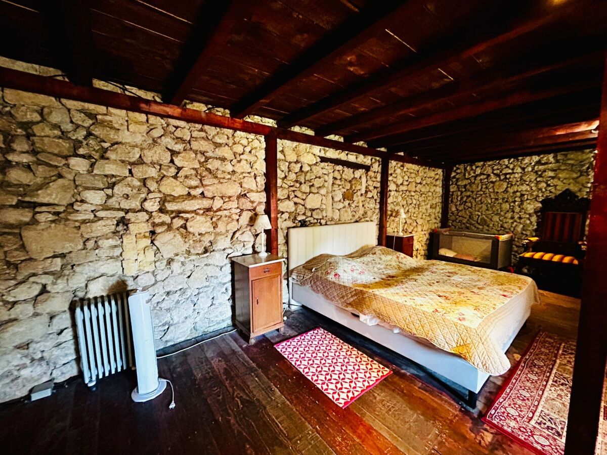 Maison en pierre avec piscine à Pujols - Photo 6