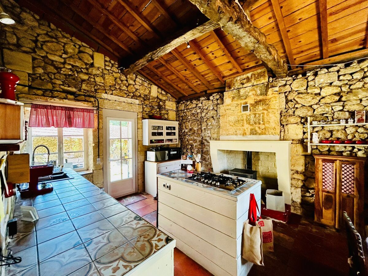 Maison en pierre avec piscine à Pujols - Photo 7