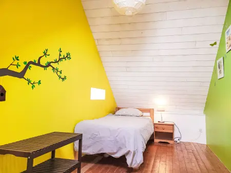 Maison en pierre à Cuillé avec grande terrasse ensoleillée : photo 15