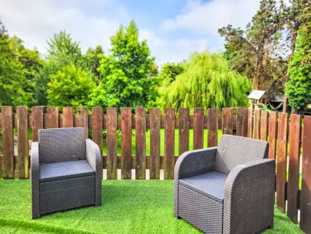 Maison en pierre à Cuillé avec grande terrasse ensoleillée : photo 17
