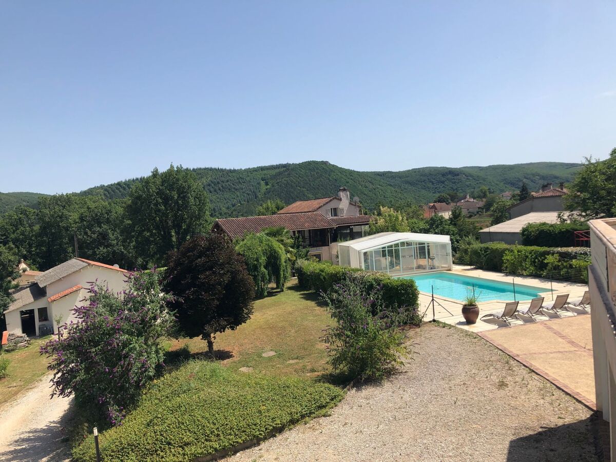 Aube-sur-la-Vallée, appartement 4 chambres avec piscine - Photo 3