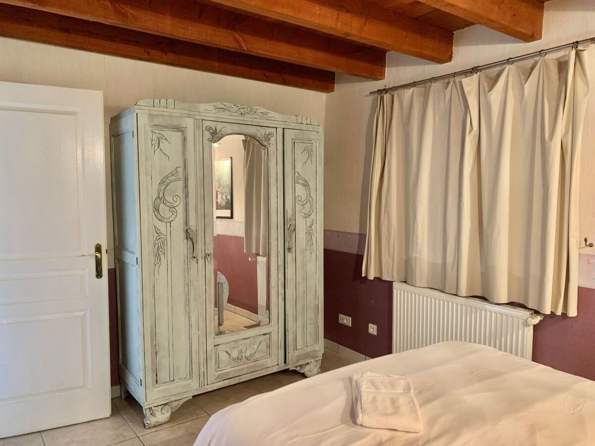 Aube-sur-la-Vallée, appartement 4 chambres avec piscine - Photo 13