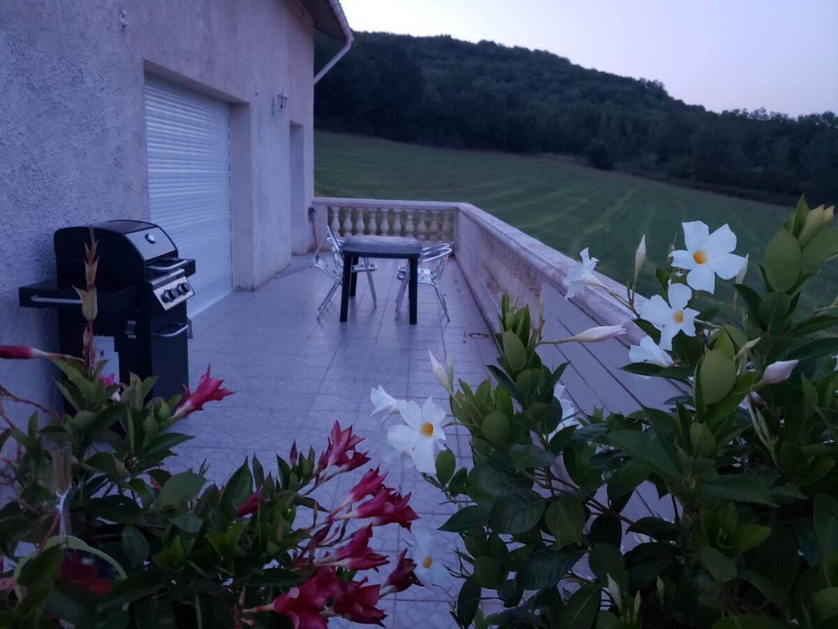 Aube-sur-la-Vallée, appartement 4 chambres avec piscine - Photo 25