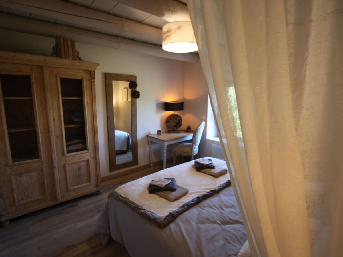 Gîte 4 épis aux Vosges, terrasse vue montagne - Photo 10