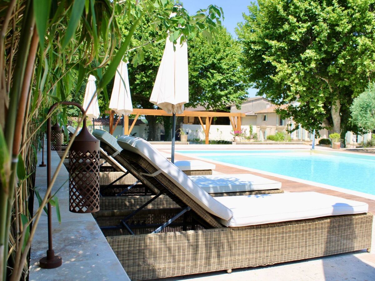 Mas provençal 18e siècle, piscine 15×7m, Arles - Photo 18