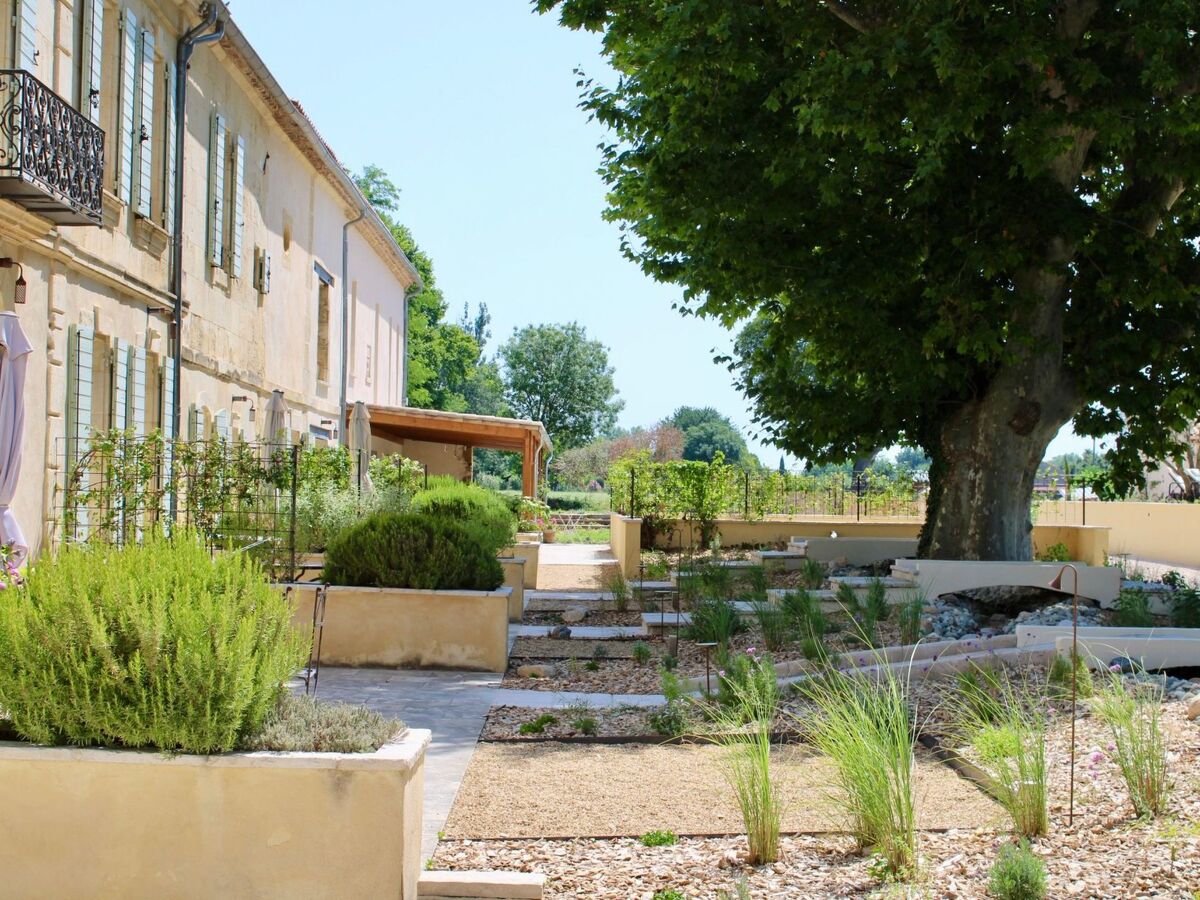 Mas provençal 18e siècle, piscine 15×7m, Arles - Photo 27