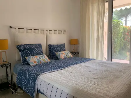 Appartement Mougins, jardin méditerranéen et piscine : photo 5
