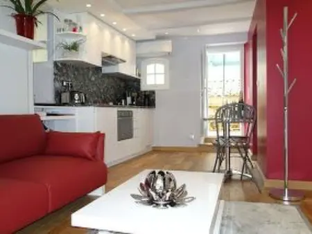 Studio avec jardin privé clos à Valbonne : photo 18