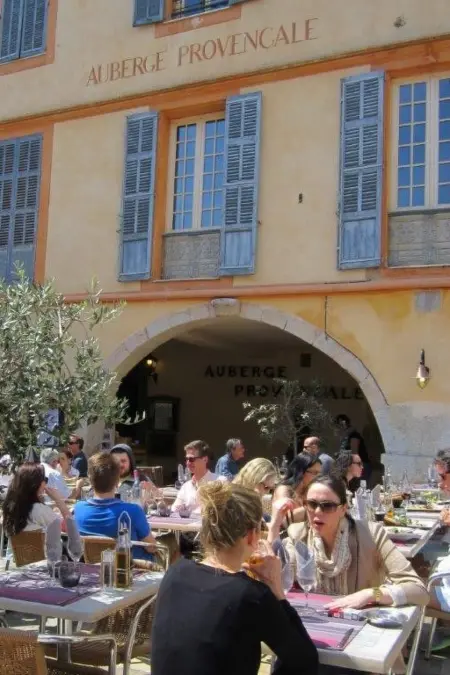 Studio avec jardin privé clos à Valbonne : photo 37