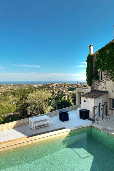 Maison provençale 5 chambres, piscine et vue mer à Vence : photo 14