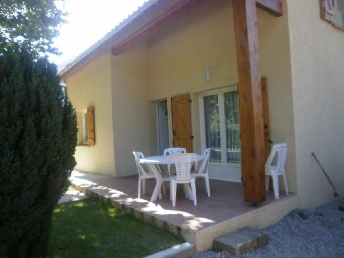 Maison accessible Tarascon-sur-Ariège, jardin et terrasse - Photo 3