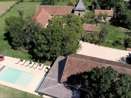 Claux de Bouscou – Maison 8 chambres avec piscine : photo 3