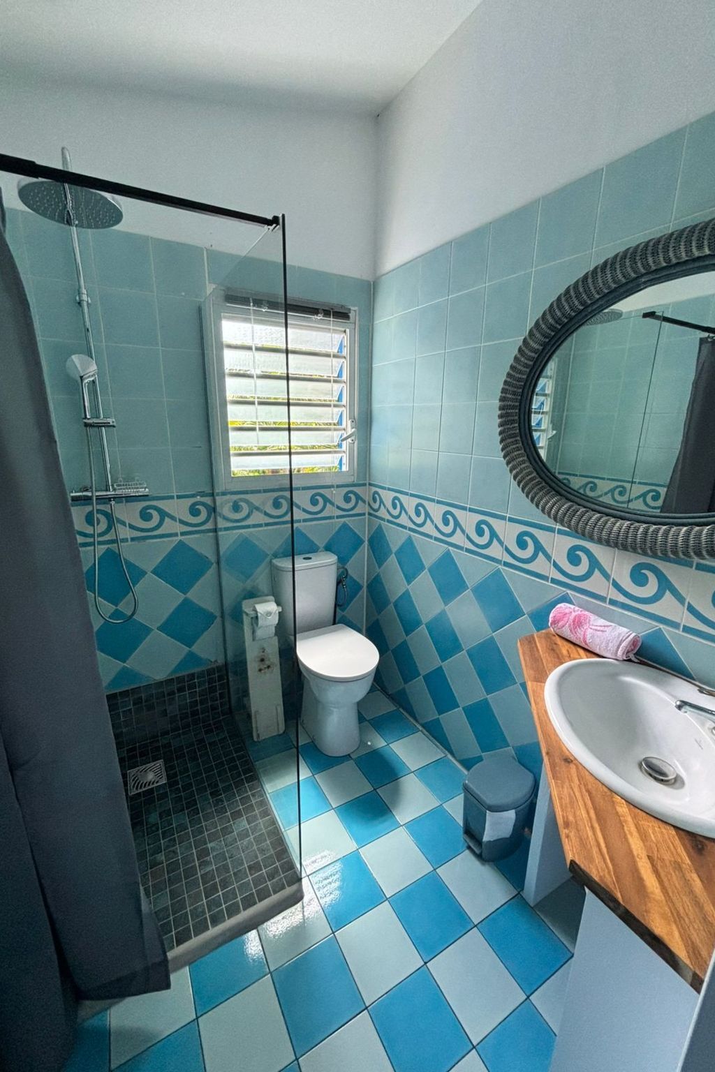 Maison vue mer avec jacuzzi privé à Deshaies - Photo 22