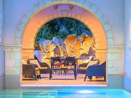 Hütte  Villa Vardis  mit eigenem Pool, Location Maison 8 personnes à Georgioupoli - Photo 1