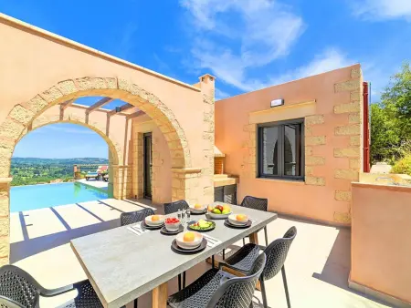 Hütte  Villa Vardis  mit eigenem Pool, Location Maison 8 personnes à Georgioupoli - Photo 2