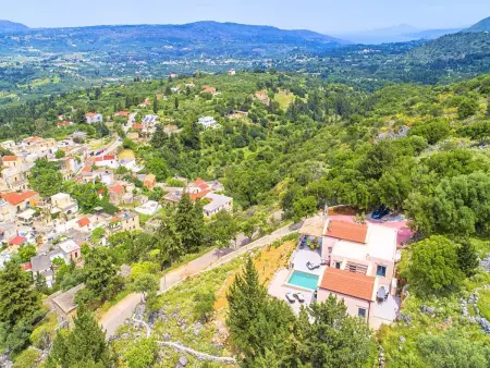 Hütte  Villa Vardis  mit eigenem Pool, Location Maison 8 personnes à Georgioupoli - Photo 8