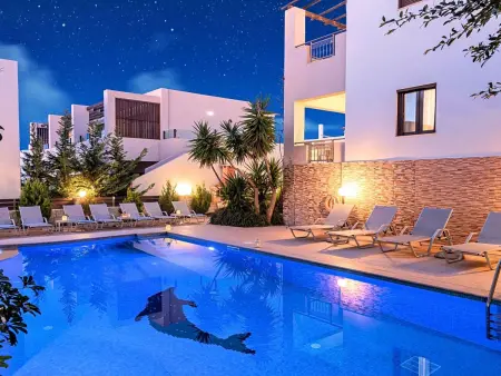 Location maison à Georgioupoli, in Kournas mit Privatem Pool