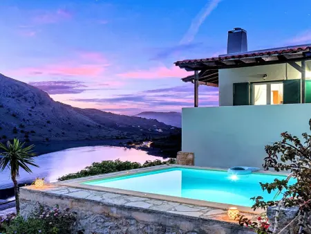 Location maison à Georgioupoli, Ferienvilla Du Lac Alpha mit Pool