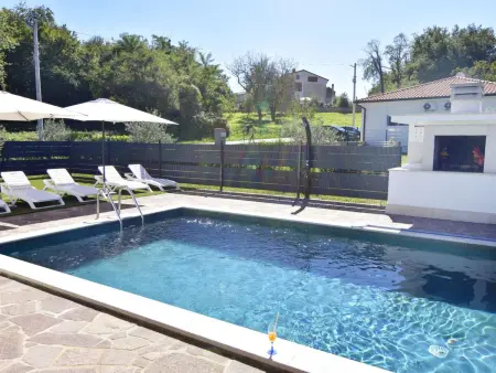 Villa Buroli : maison 140 m² avec piscine privée : photo 46