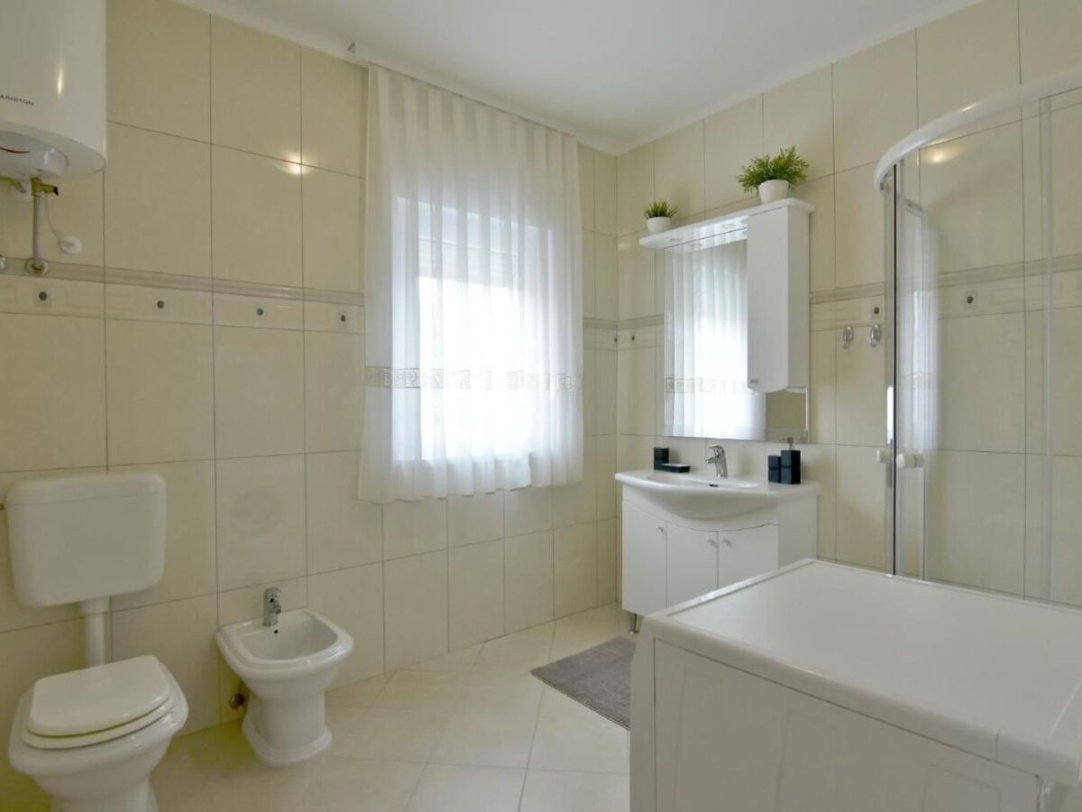 Vila Maria Punta – Maison 6 pers., piscine 120 m² - Photo 21