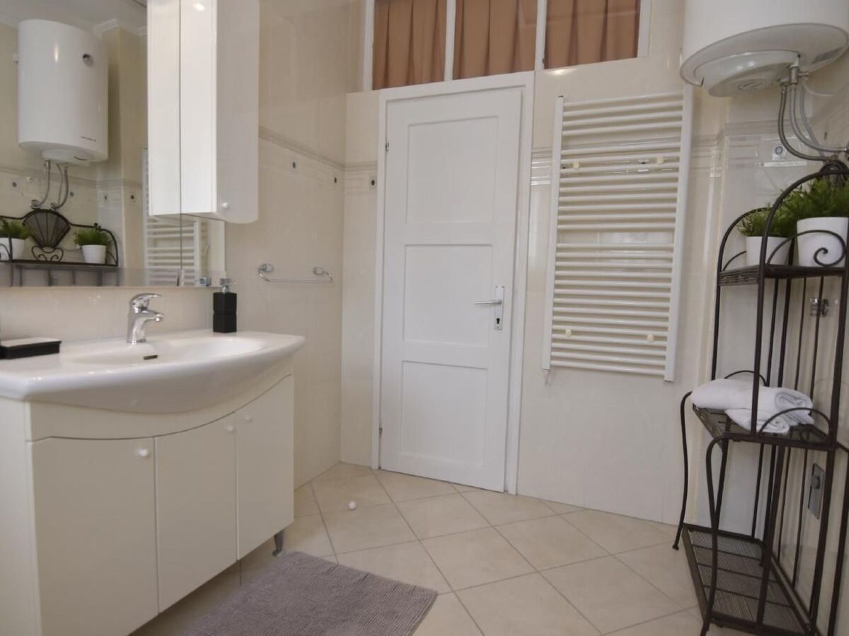 Vila Maria Punta – Maison 6 pers., piscine 120 m² - Photo 24