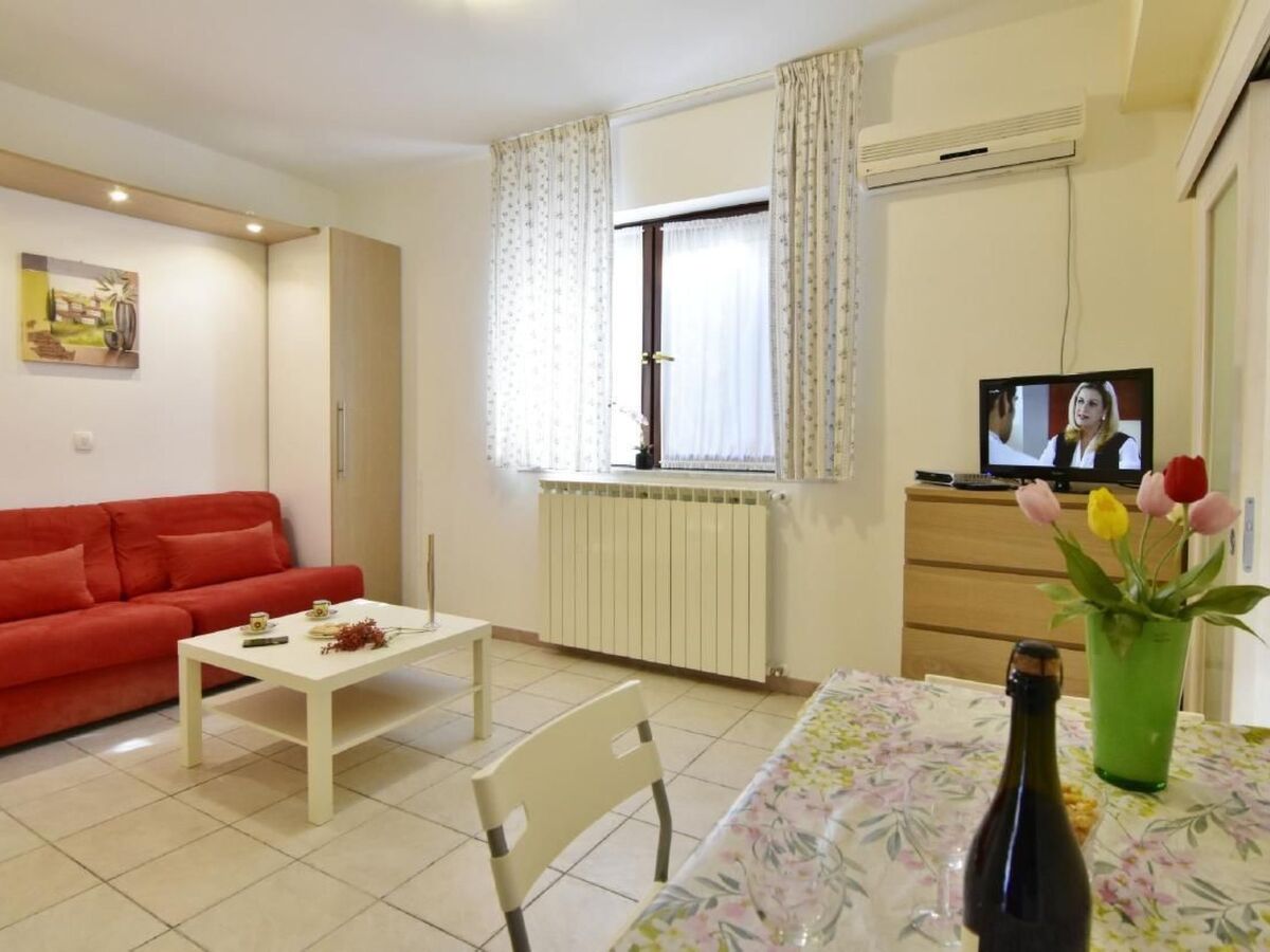 Maison Anna à Zambratija, 300 m de la plage - Photo 12