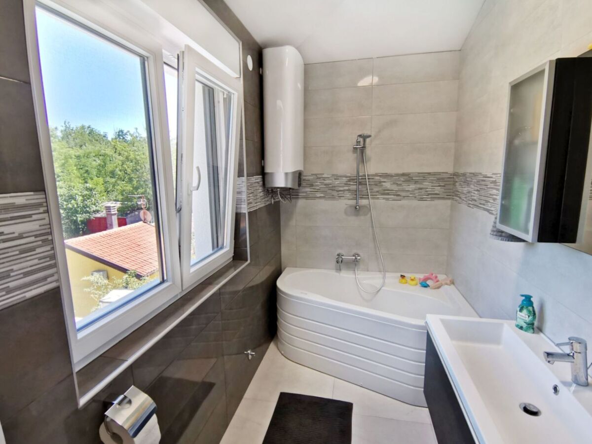 Vila Oliva Štrika, maison 5 chambres piscine privée - Photo 20