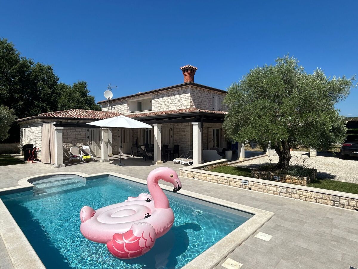Villa Mali Raj - Maison 8 pers. avec piscine à Fabci - Photo 1