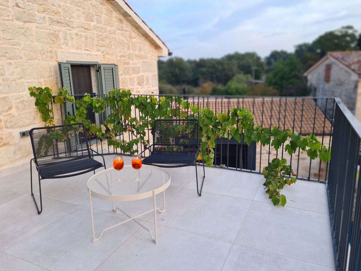 Villa Qualia – 4 chambres, piscine chauffée à Jakovici - Photo 11