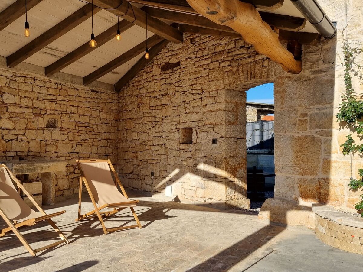 Villa Qualia – 4 chambres, piscine chauffée à Jakovici - Photo 15