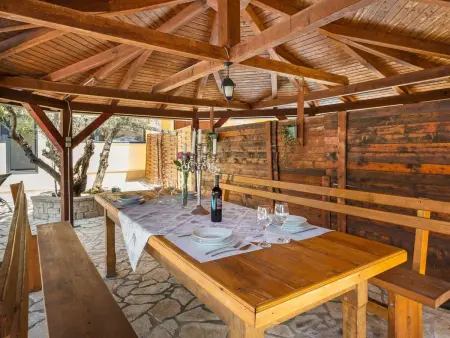 Villa Lara à Rogovići : maison 9 pers., piscine privée : photo 34