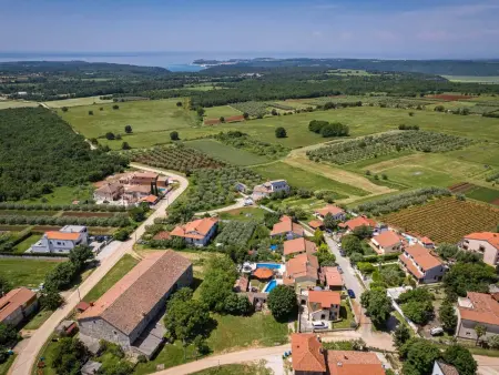Villa Lara à Rogovići : maison 9 pers., piscine privée : photo 53