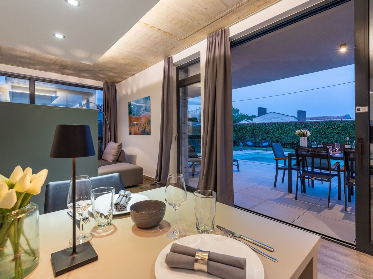 Villa BeLexo à Dračevac : maison design avec piscine 32 m² - Photo 27