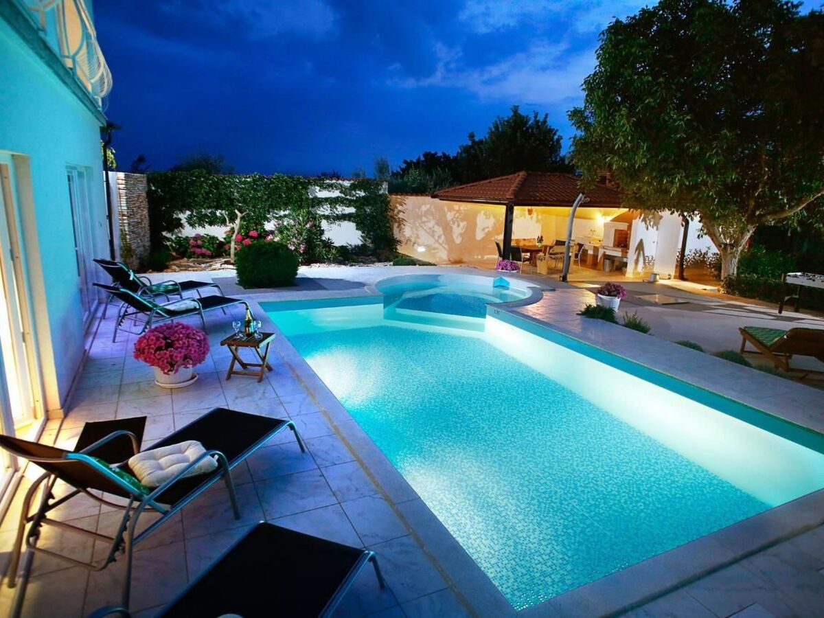 Villa Lavender en Istrie avec piscine et vue mer - Photo 17