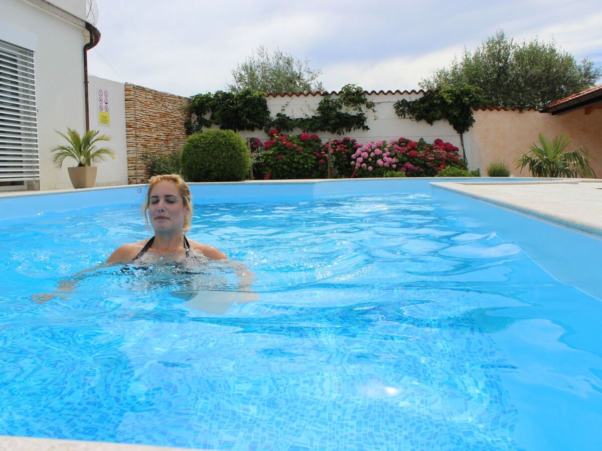 Villa Lavender en Istrie avec piscine et vue mer - Photo 23