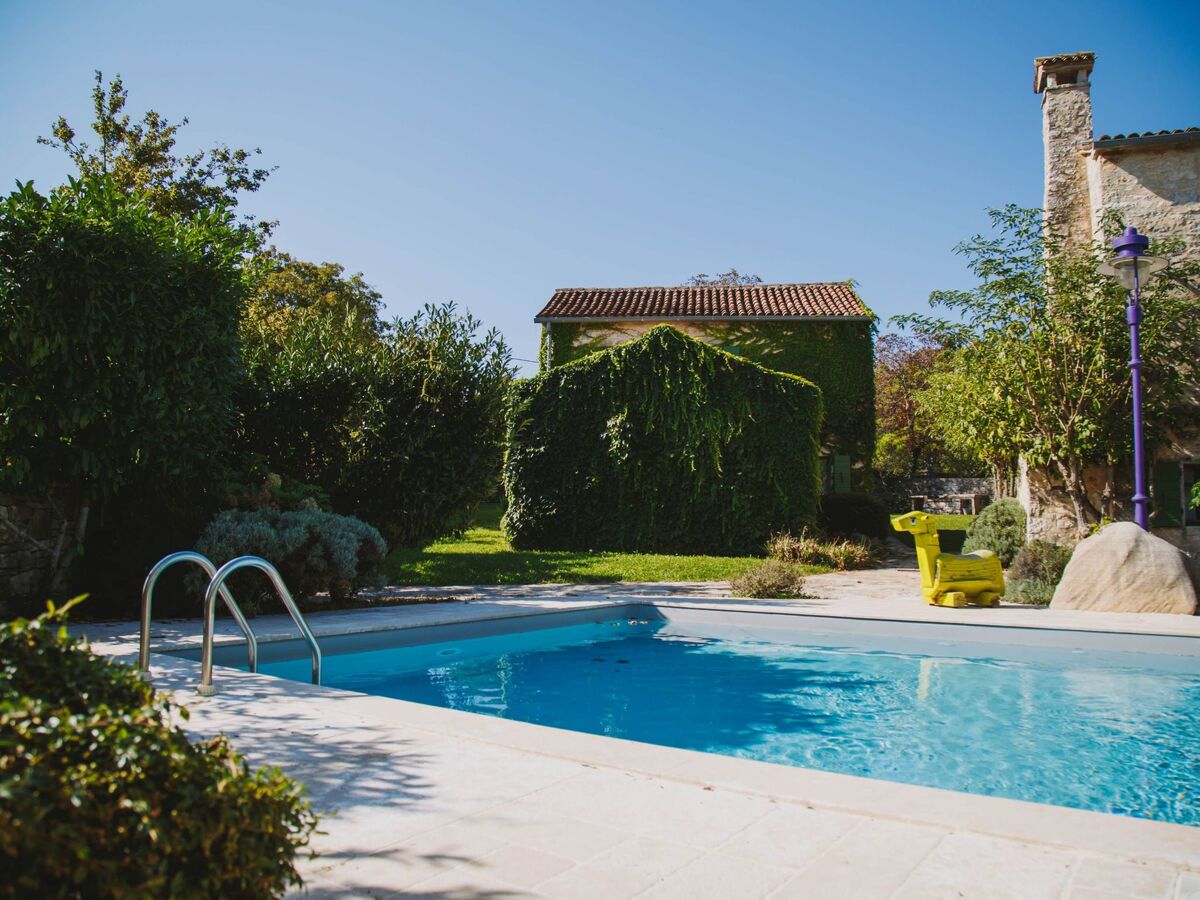 Maison 4 pers. avec piscine et grand jardin à Cere - Photo 8