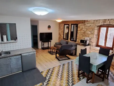 Eti und Mia, maison 13 personnes Bokordici : photo 33