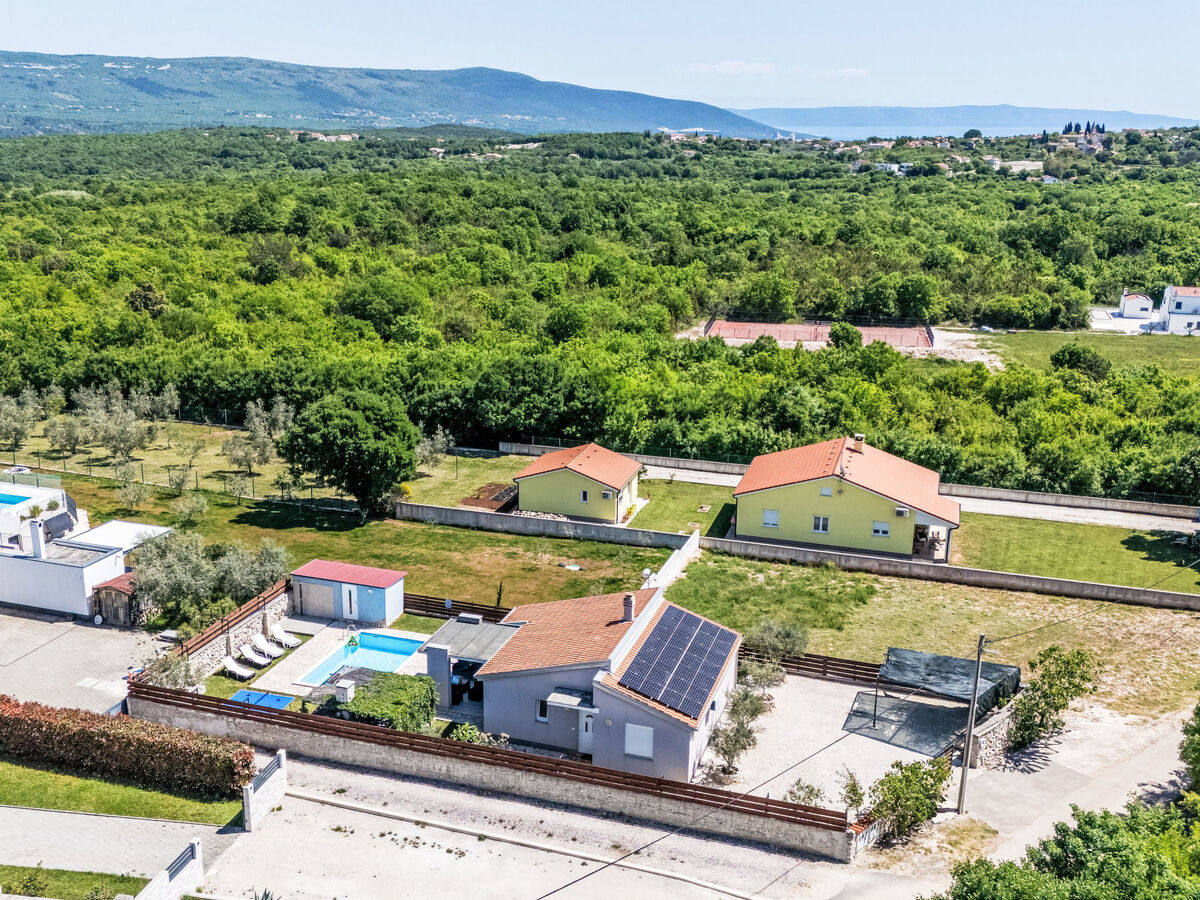 Villa indépendante avec piscine chauffée à Rakalj - Photo 18