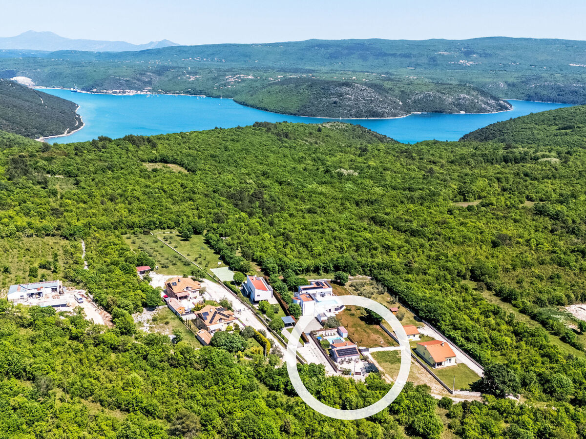 Villa indépendante avec piscine chauffée à Rakalj - Photo 35