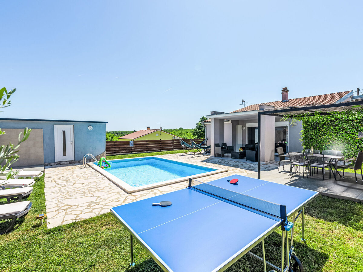 Villa indépendante avec piscine chauffée à Rakalj - Photo 66