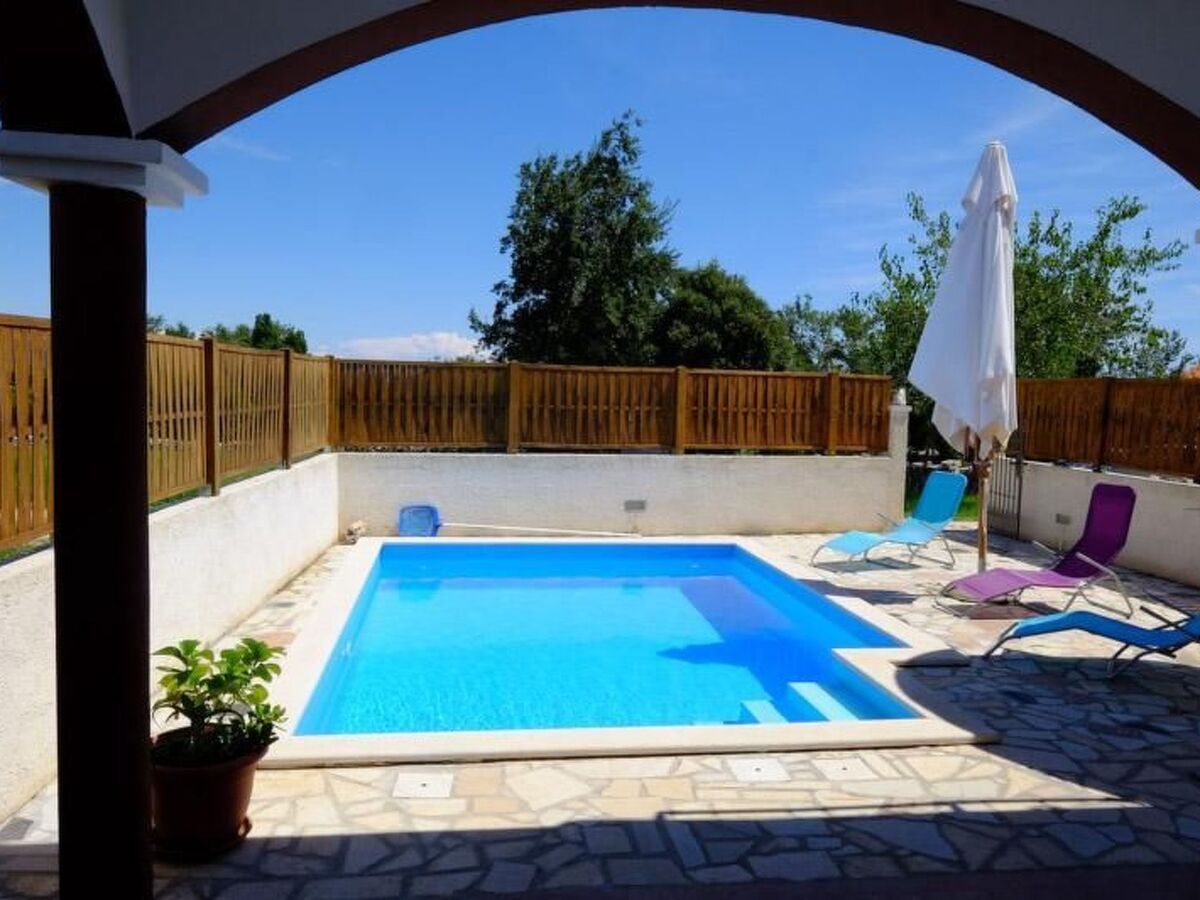 Kuća Paulotta, maison avec piscine privée à Barban - Photo 2