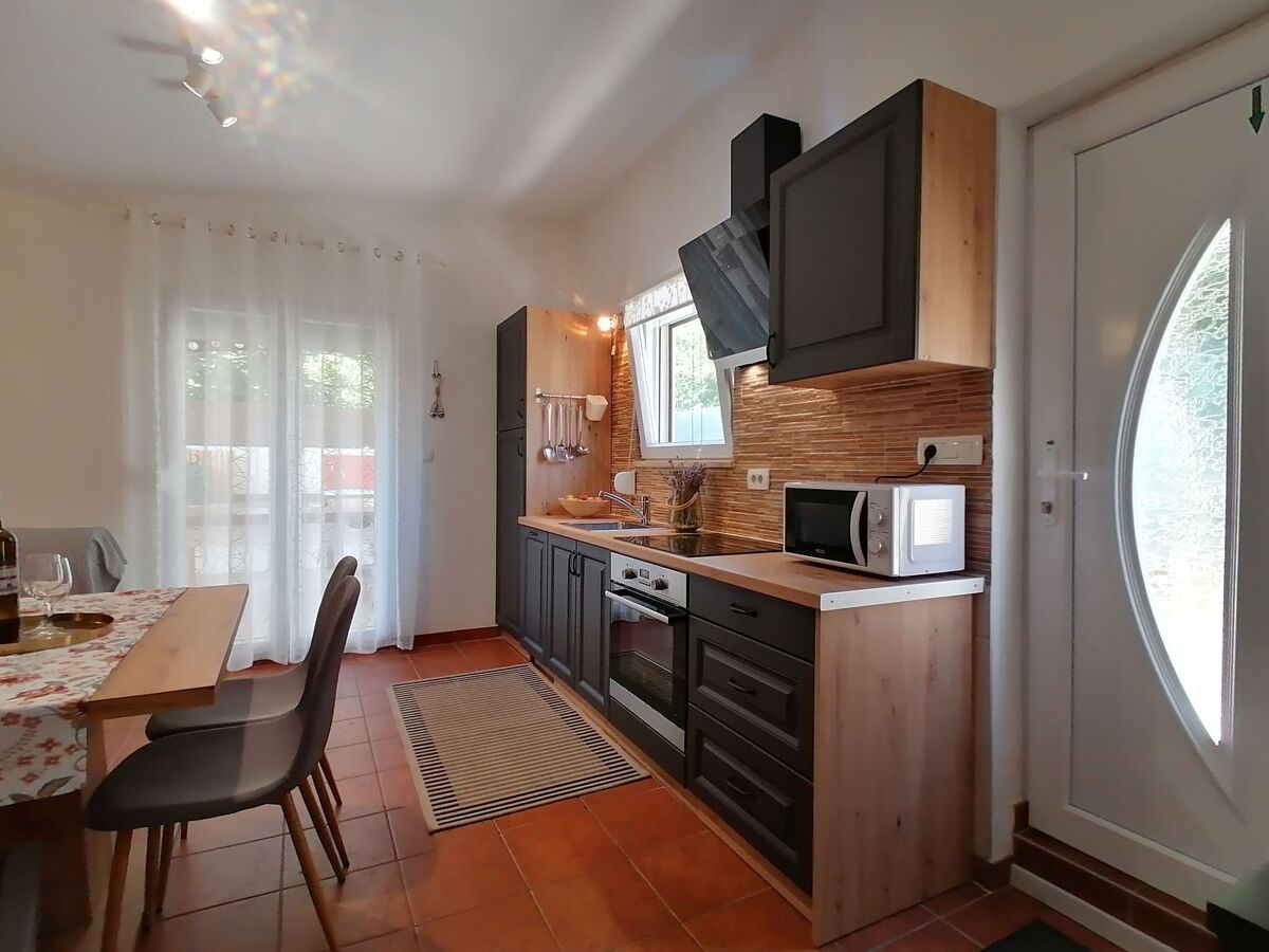 Maison avec terrasse à 150 m de la plage, Krk - Photo 1